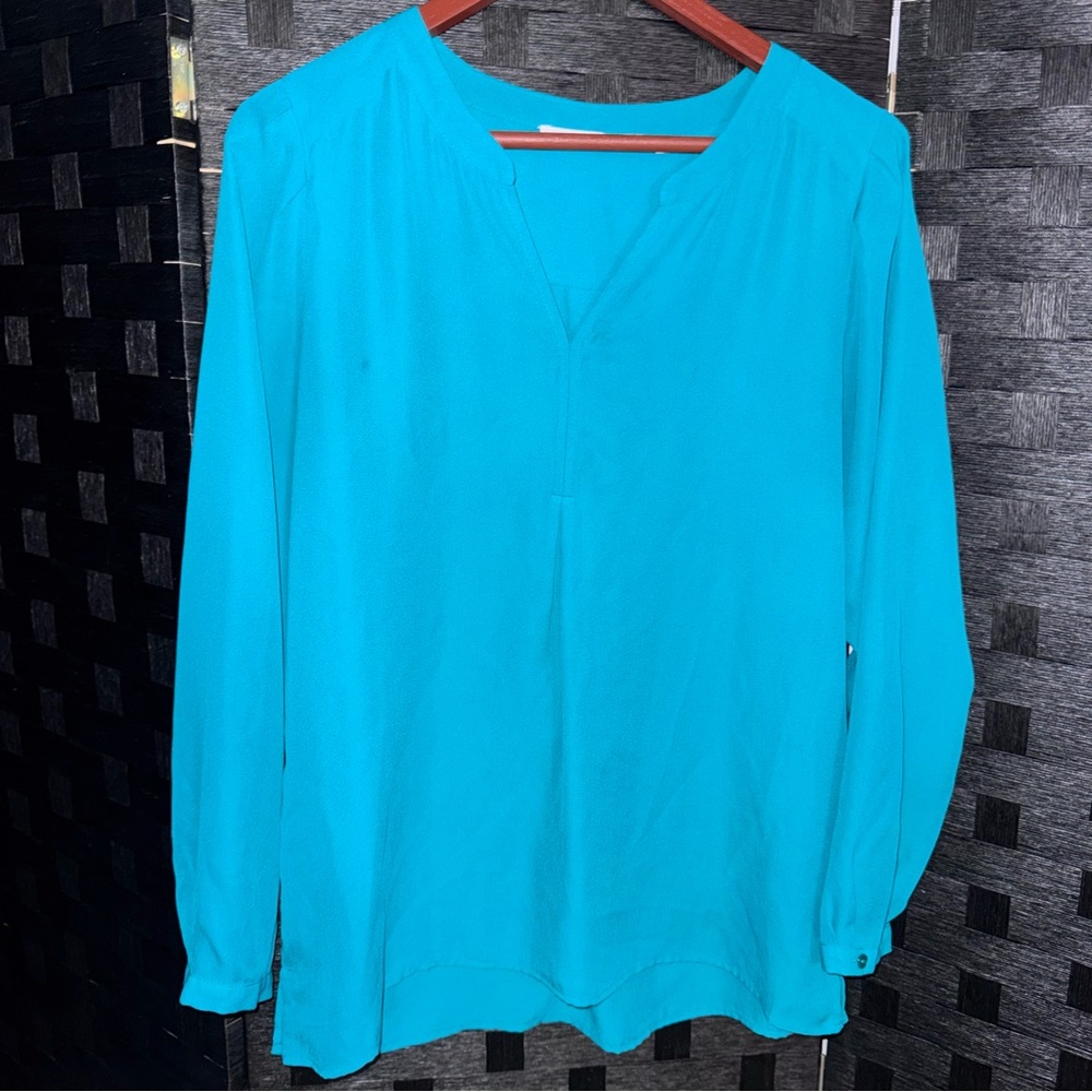 Violet & Claire Vibrant Blue Blouse
